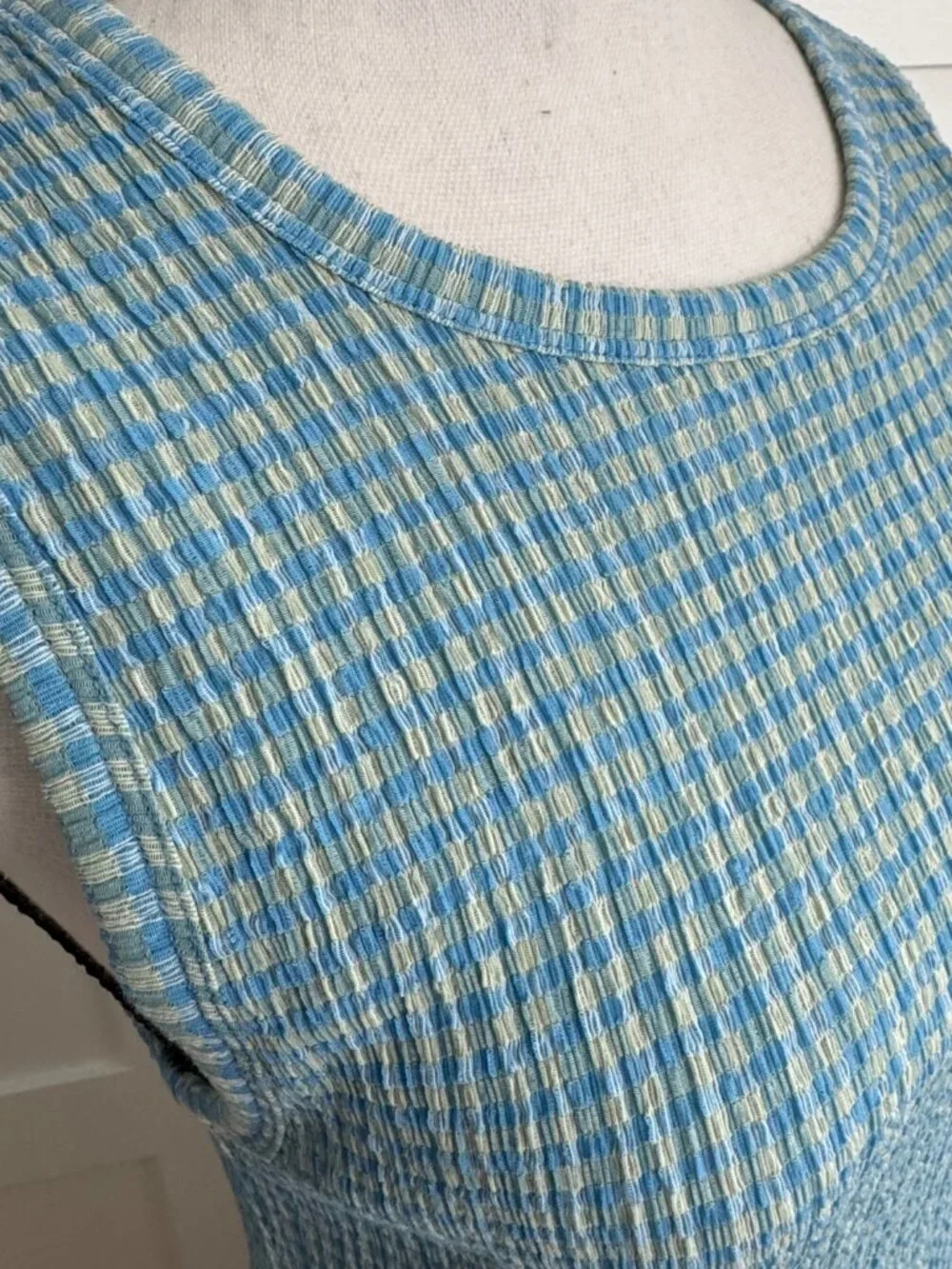 Wilfred Verona bodycon midi dress with slit - size M - Picture 2 of 11